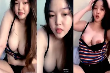 Pamer Dada Pink Menggoda Moa Chindo Gemoy